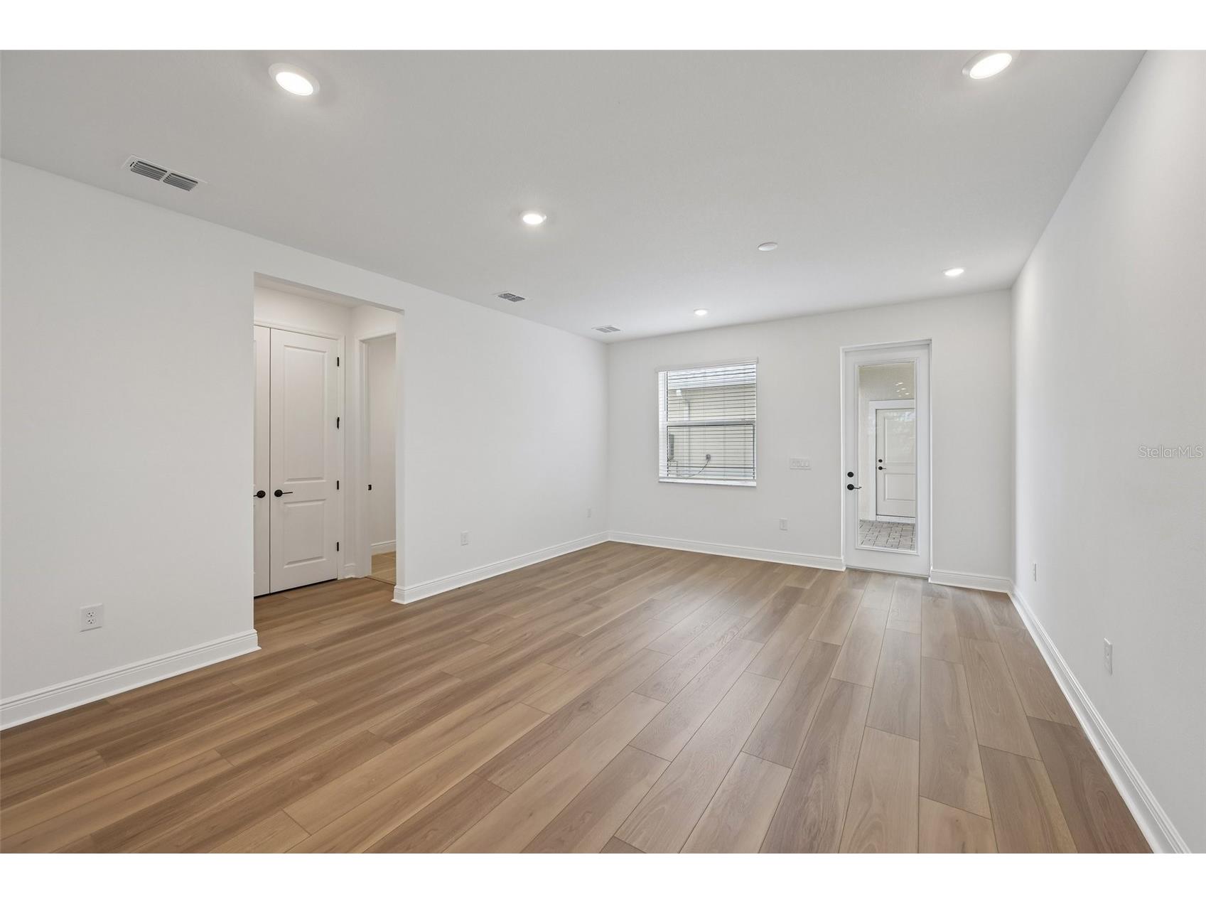 8229 Seaflower Parkway Bradenton FL 34210 R4910388 image9