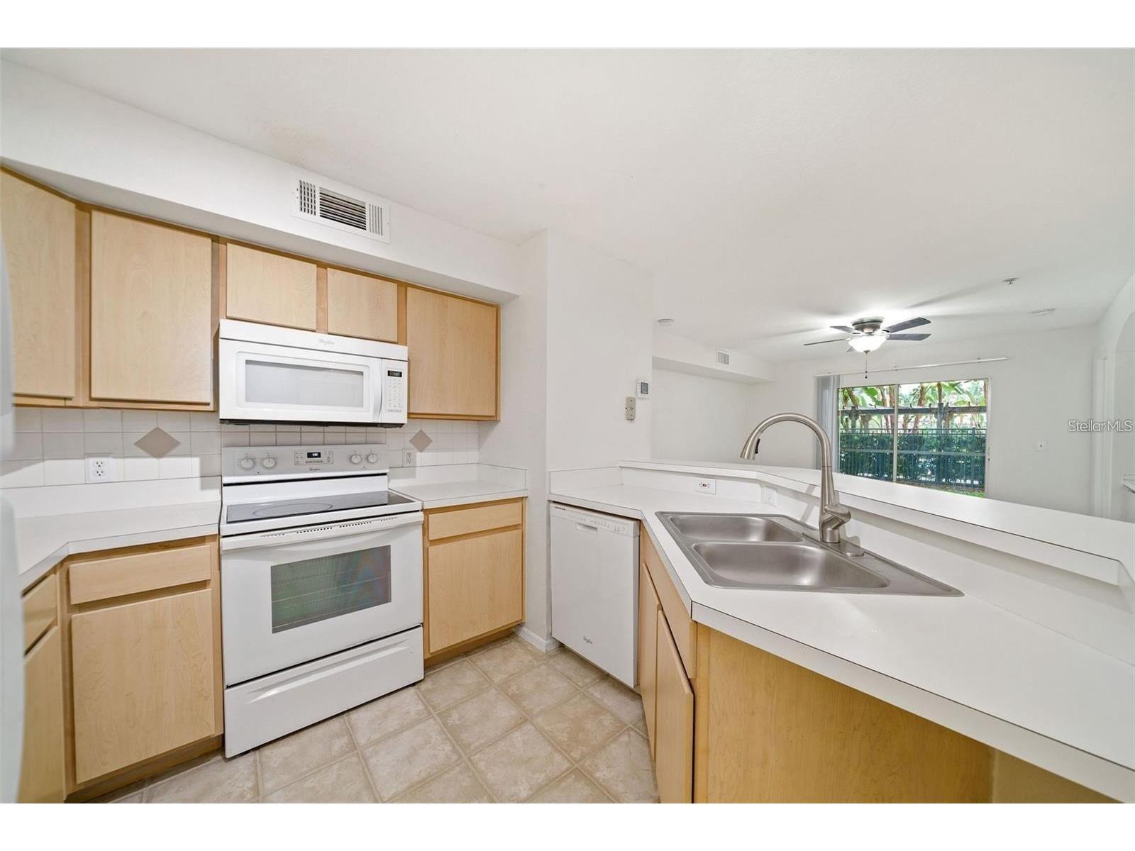 823 Camargo Way #104 Altamonte Springs FL 32714 R4911291 image2