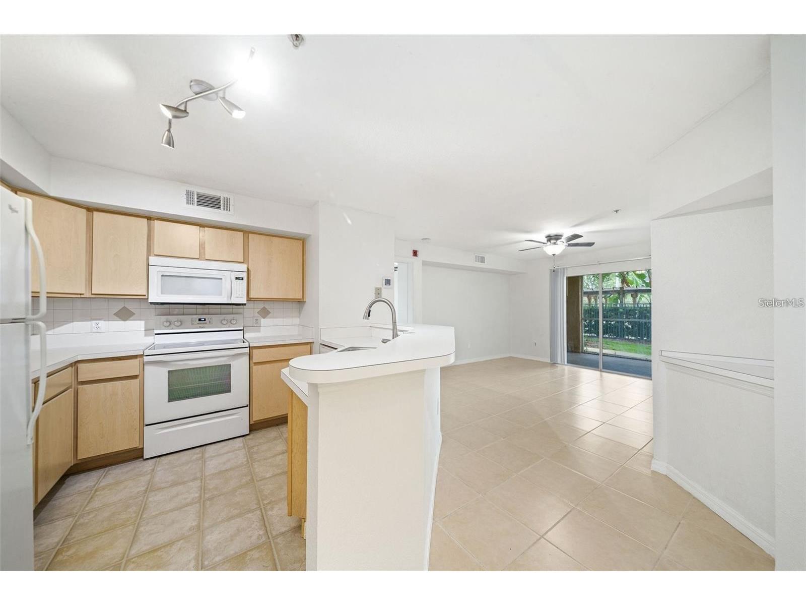 823 Camargo Way #104 Altamonte Springs FL 32714 R4911291 image4