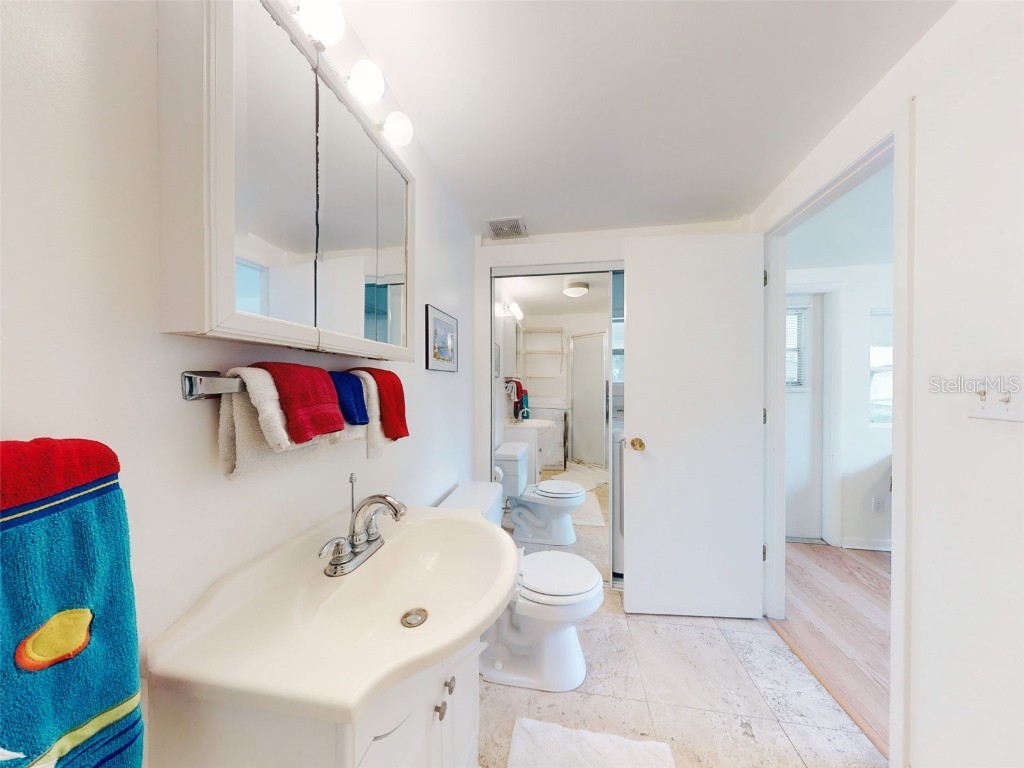 823 E 10th Avenue New Smyrna Beach FL 32169 NS1084359 image29