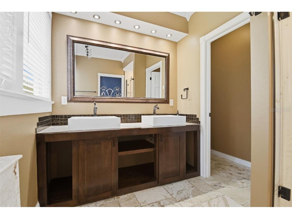 823 E Amelia Street Orlando FL 32803 O6343867 image28