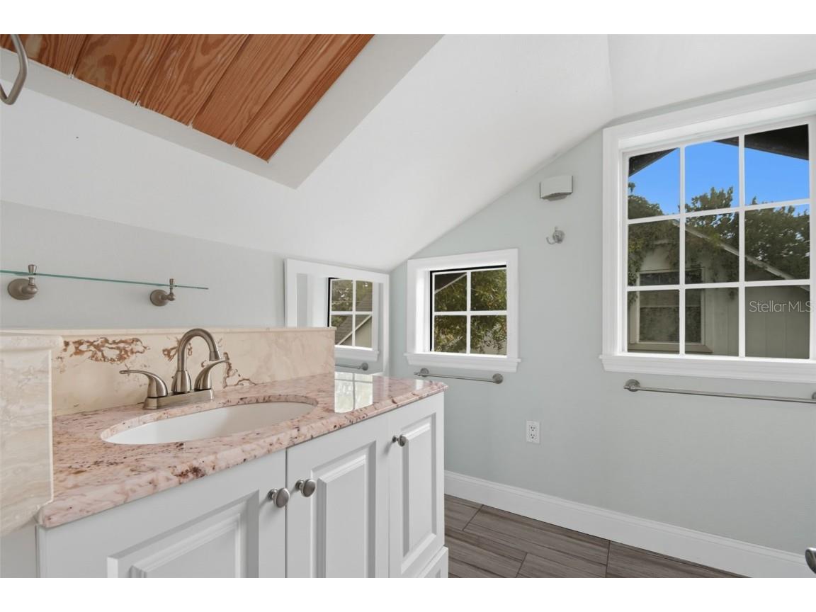 823 E Amelia Street Orlando FL 32803 O6343867 image36