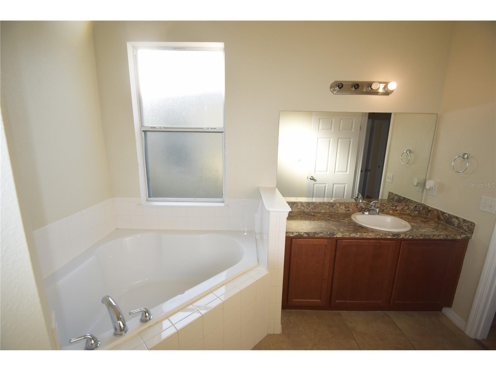 823 Krenson Woods Lane Lakeland FL 33813 L4958023 image18