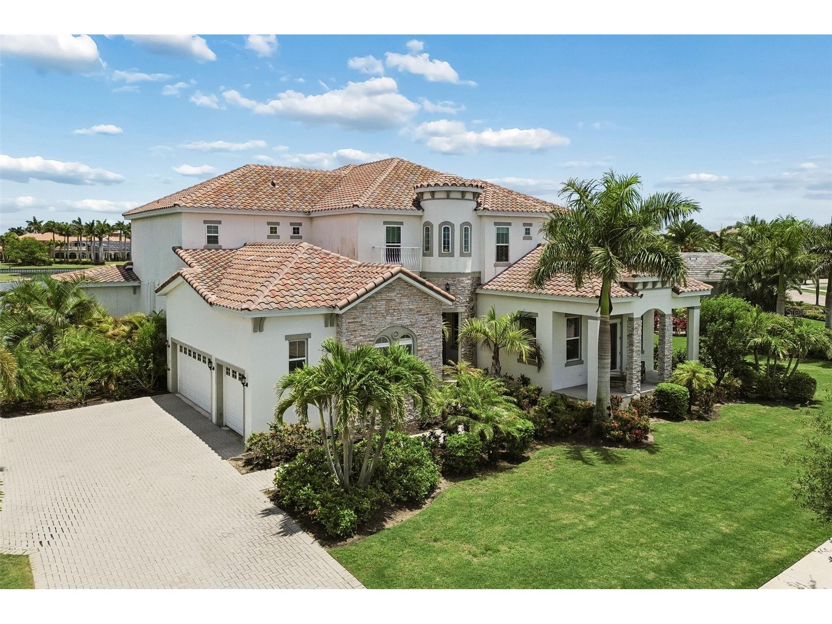 823 Manns Harbor Drive Apollo Beach FL 33572 TB8515336 image3