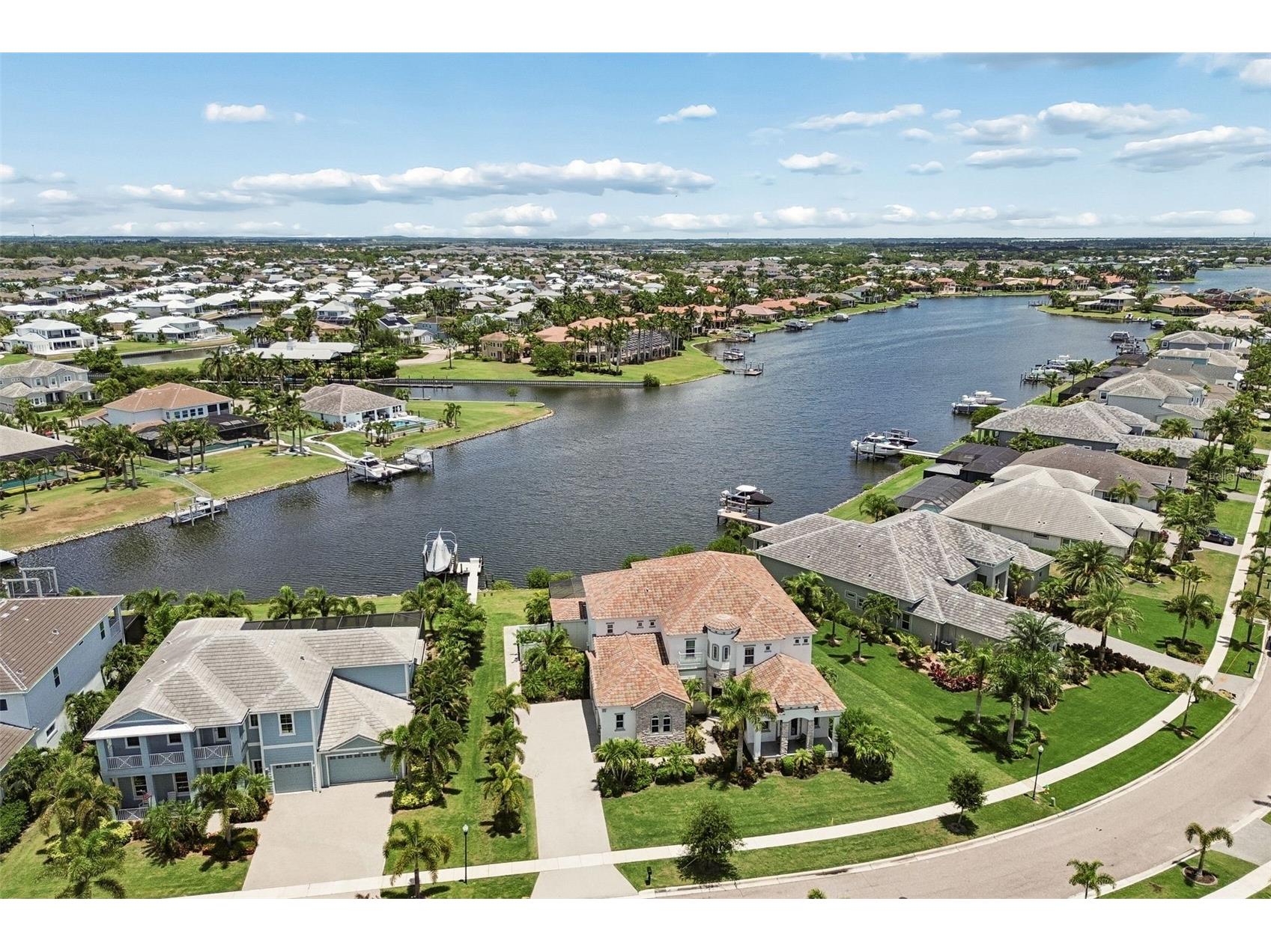 823 Manns Harbor Drive Apollo Beach FL 33572 TB8515336 image6