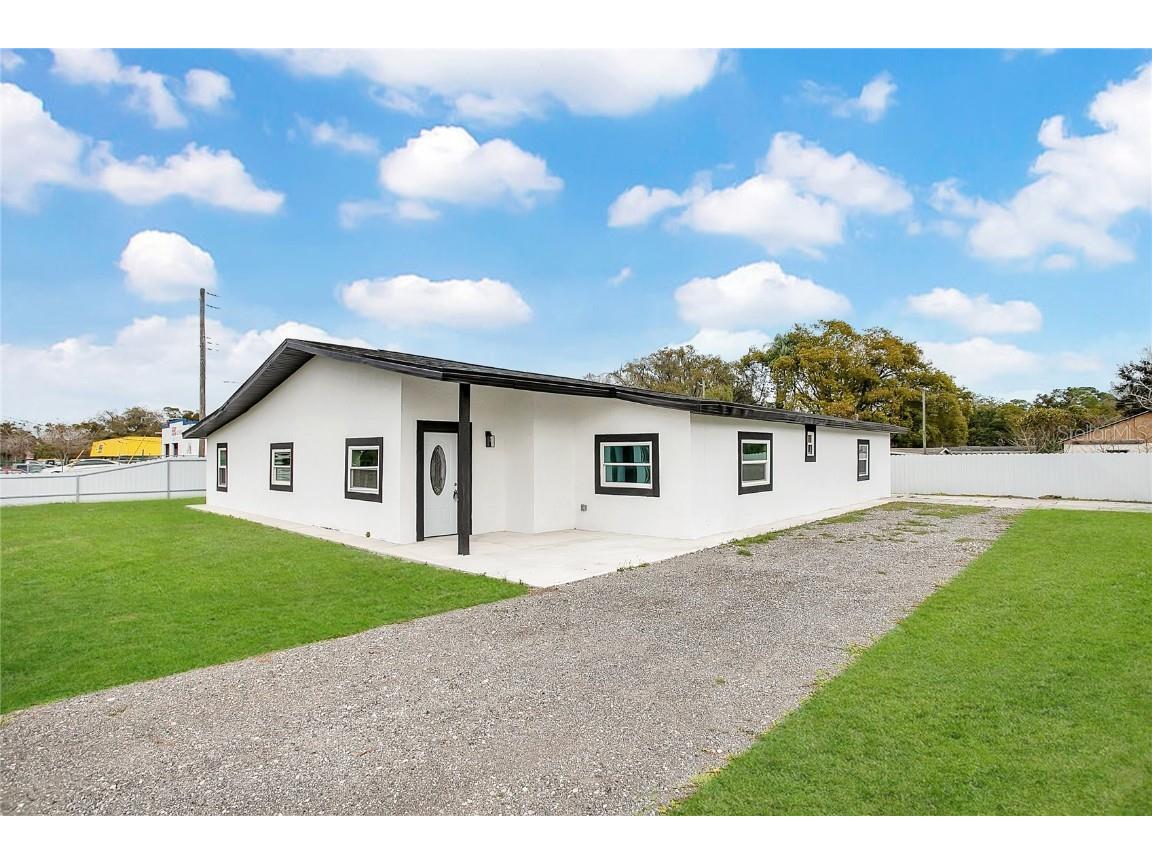 823 N Combee Road Lakeland FL 33801 L4942636 image1