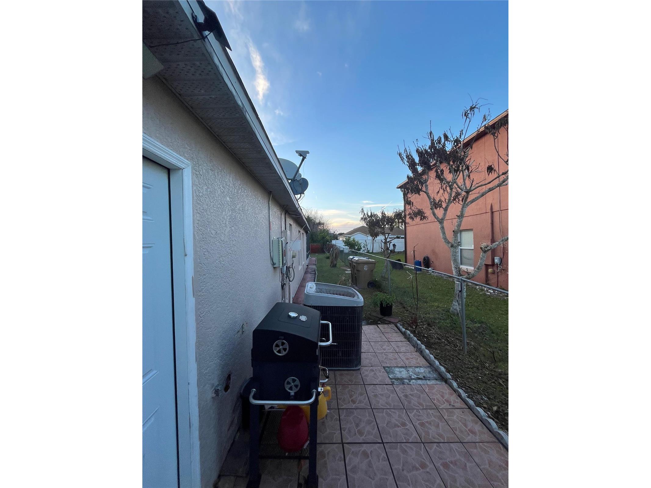 823 Ognon Court Kissimmee FL 34759 S5148867 image12