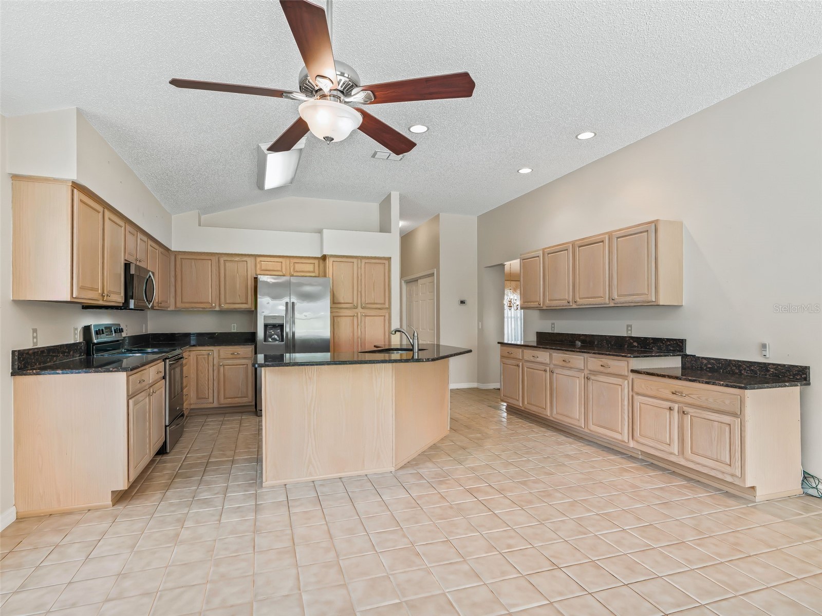 823 San Salvador Drive The Villages FL 32159 G5115443 image12