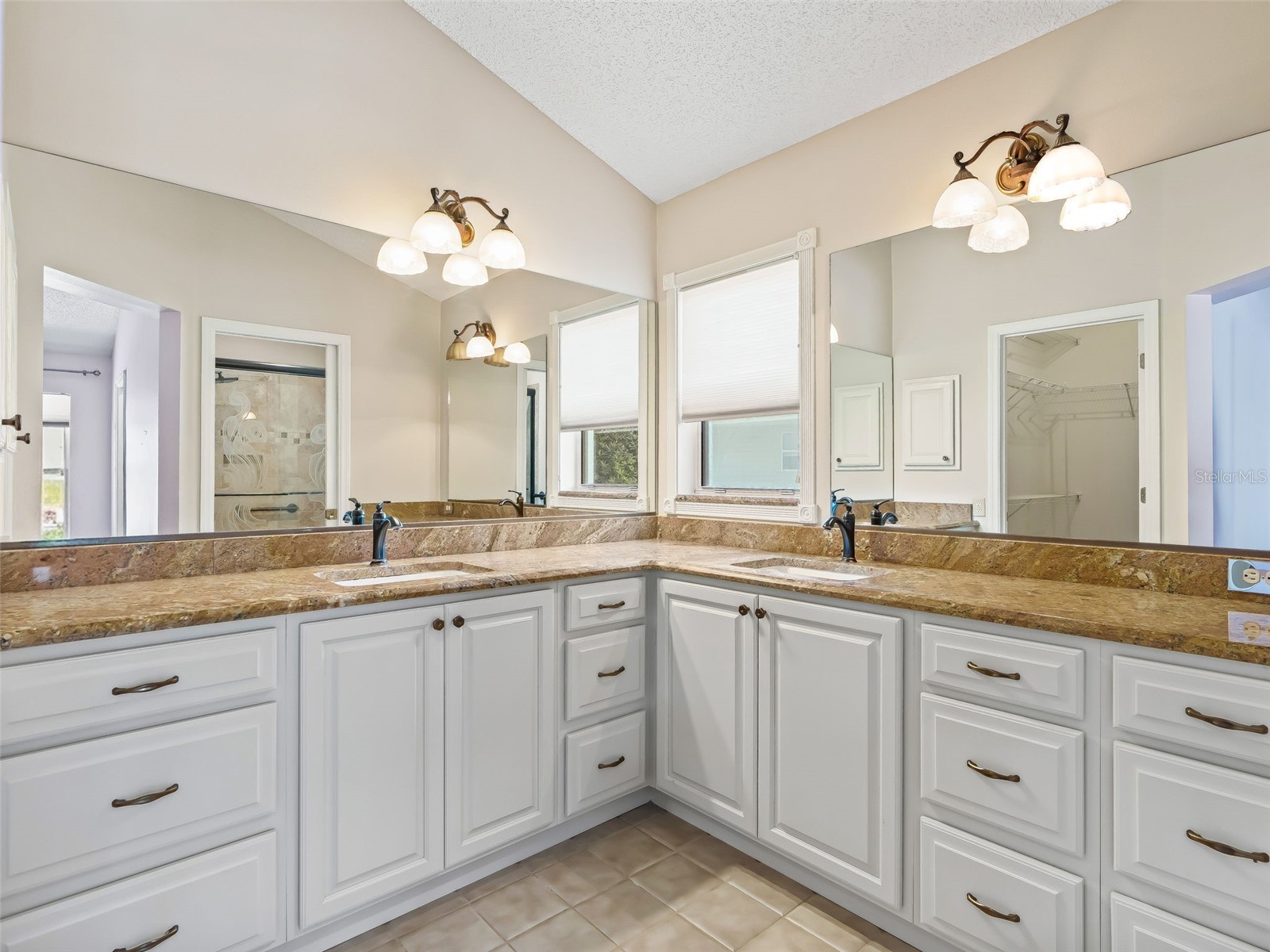 823 San Salvador Drive The Villages FL 32159 G5115443 image18