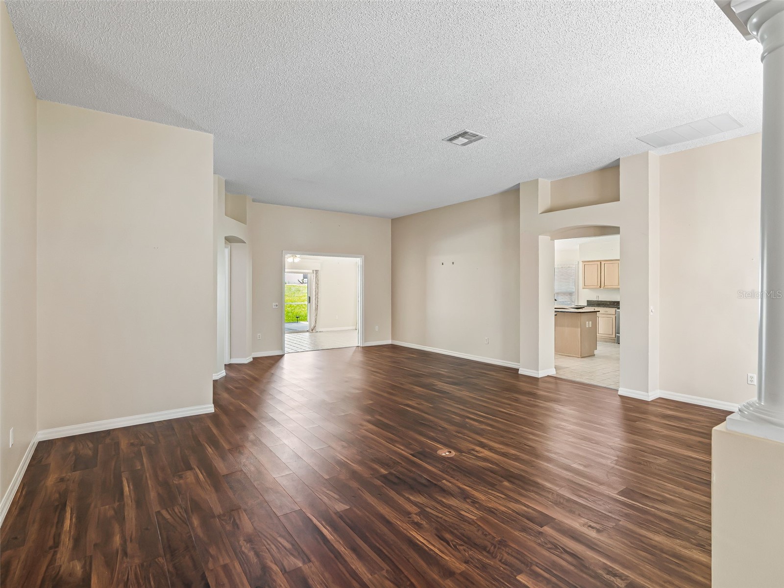 823 San Salvador Drive The Villages FL 32159 G5115443 image4