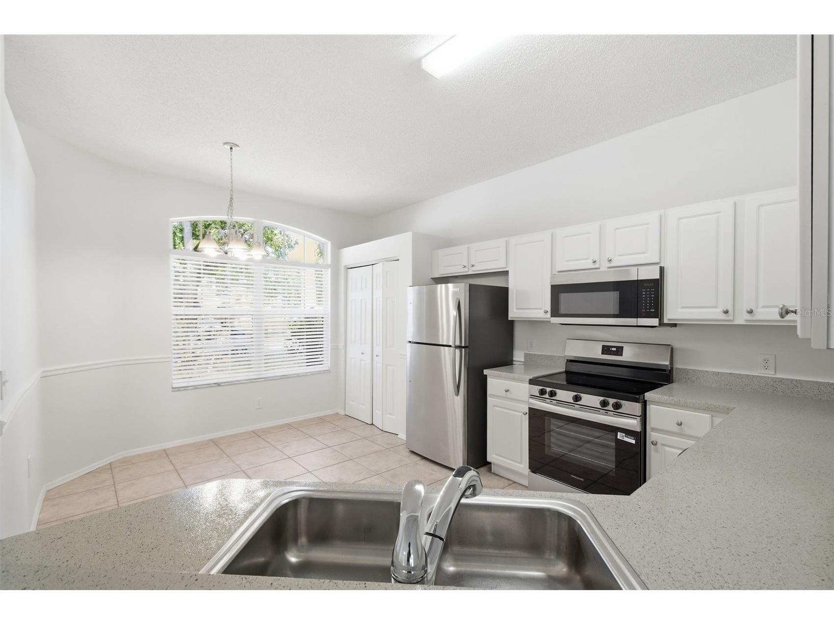 823 Springwood Circle Bradenton FL 34212 O6402096 image17