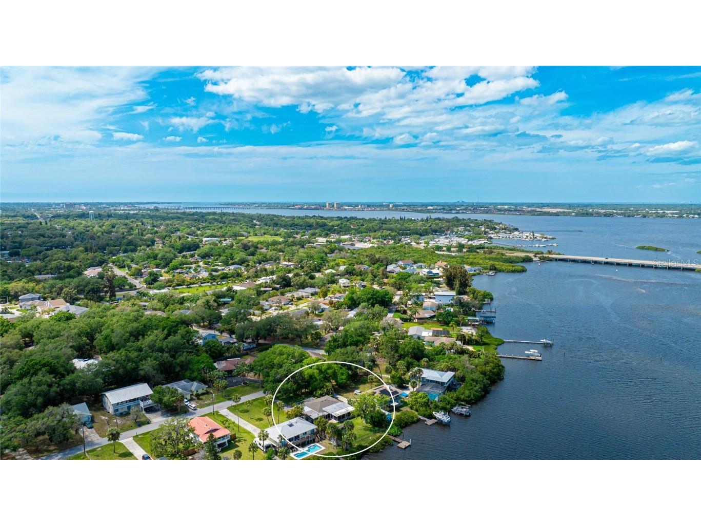 823 Tropical Drive Bradenton FL 34208 - BRADEN RIVER A4604780 image1