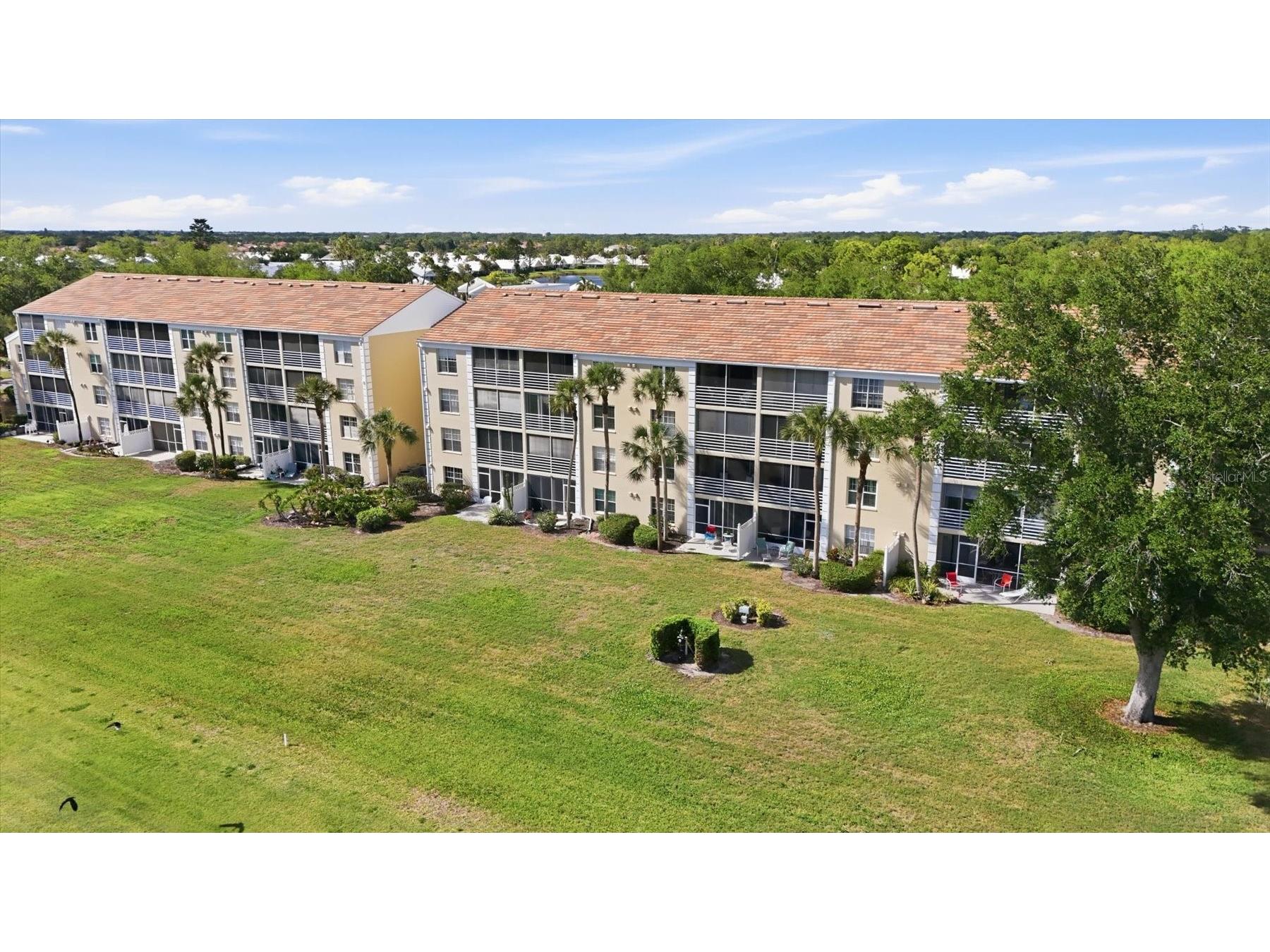823 Wexford Boulevard #823 Venice FL 34293 A4689408 image2
