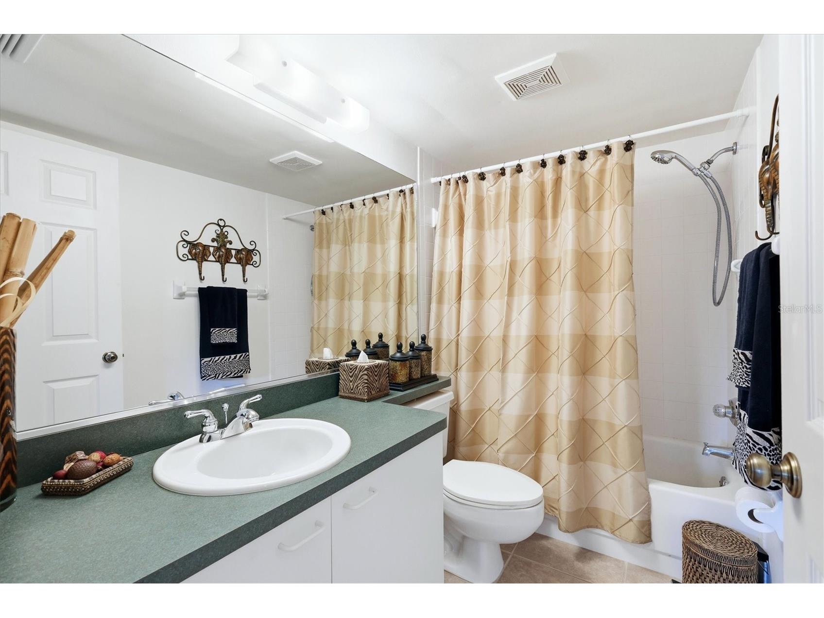 823 Wexford Boulevard #823 Venice FL 34293 A4689408 image24