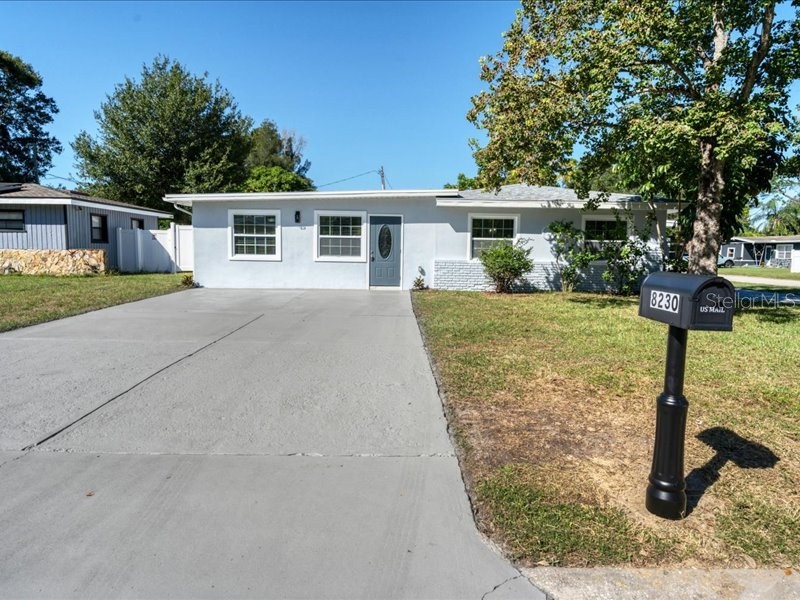 8230 65th Street N Pinellas Park FL 33781 U8219066 image1