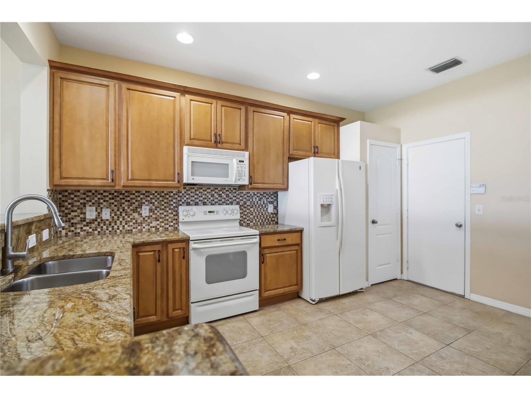 8230 72nd Street E Bradenton FL 34201 A4691566 image15