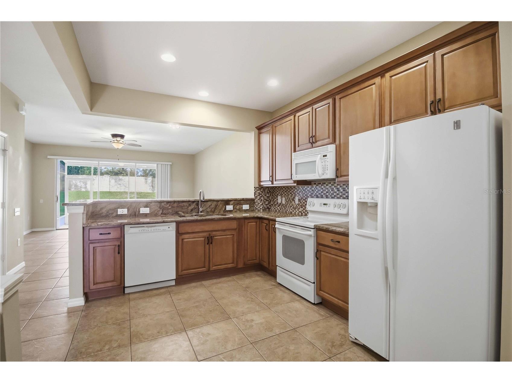 8230 72nd Street E Bradenton FL 34201 A4691566 image16
