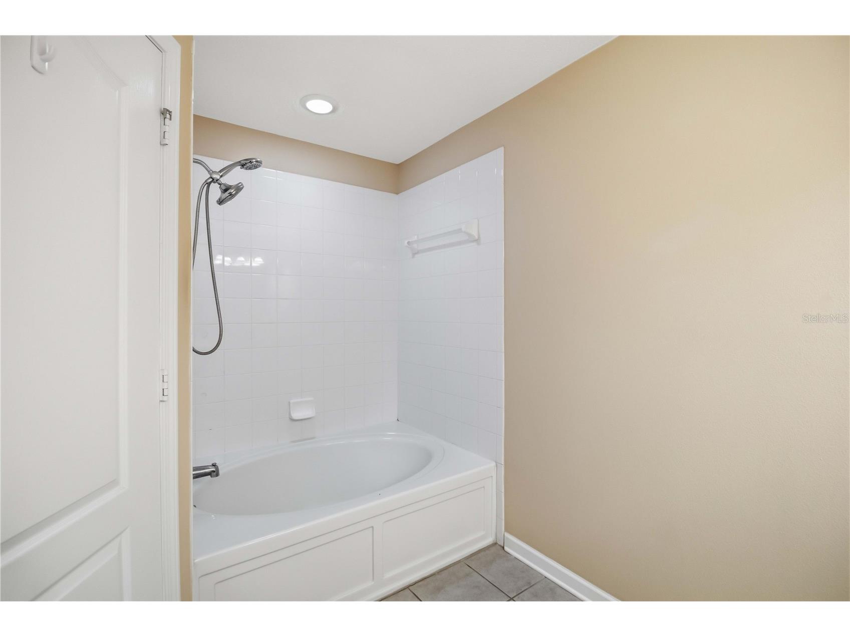 8230 72nd Street E Bradenton FL 34201 A4691566 image25