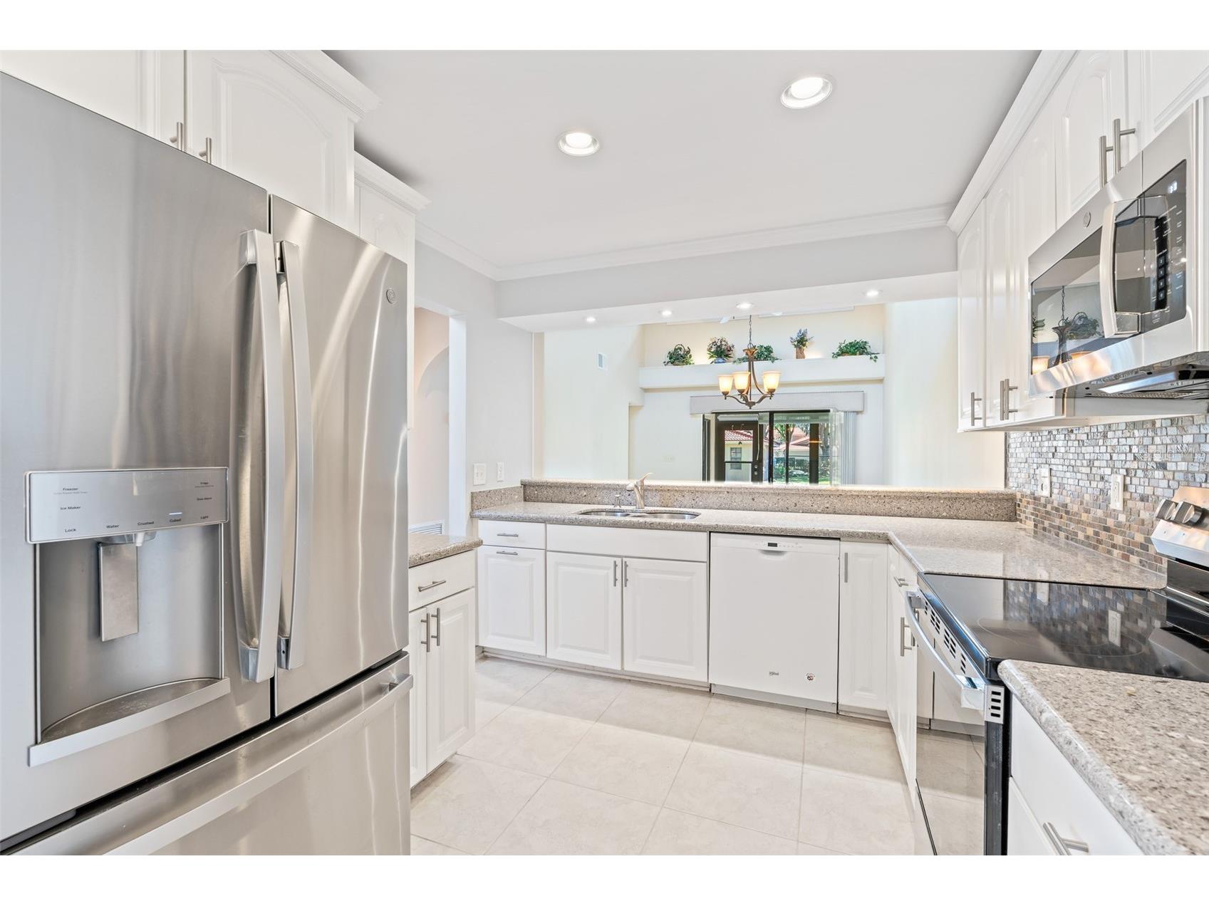 8230 Ambrose Cove Way Orlando FL 32819 O6385454 image25