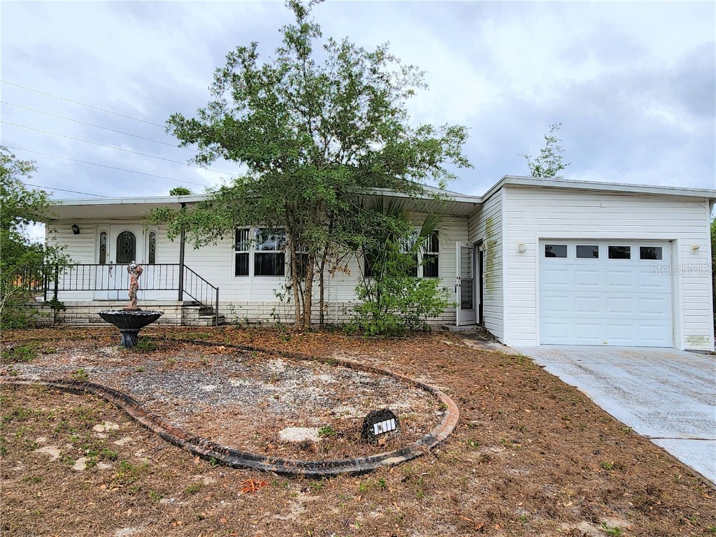 8230 Green Court Brooksville FL 34613 W7853871 image1