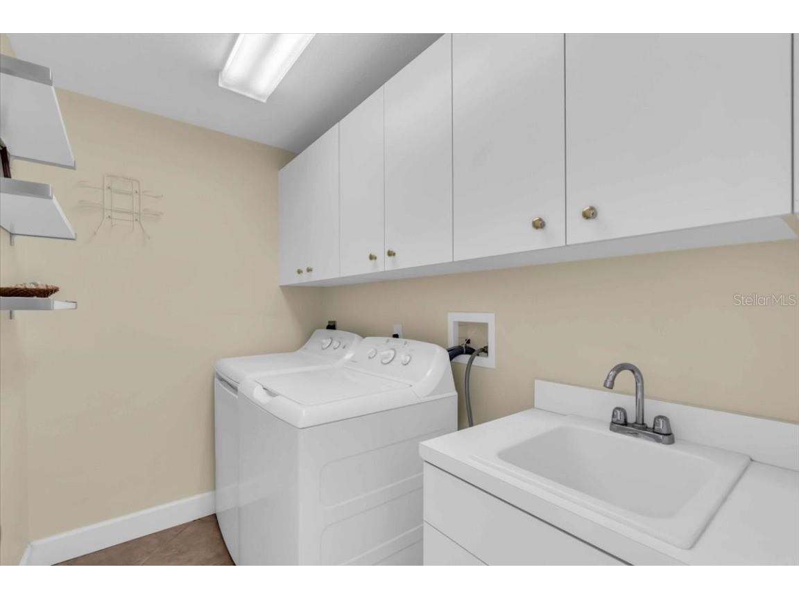 8230 Harborside Circle Englewood FL 34224 N6136944 image21