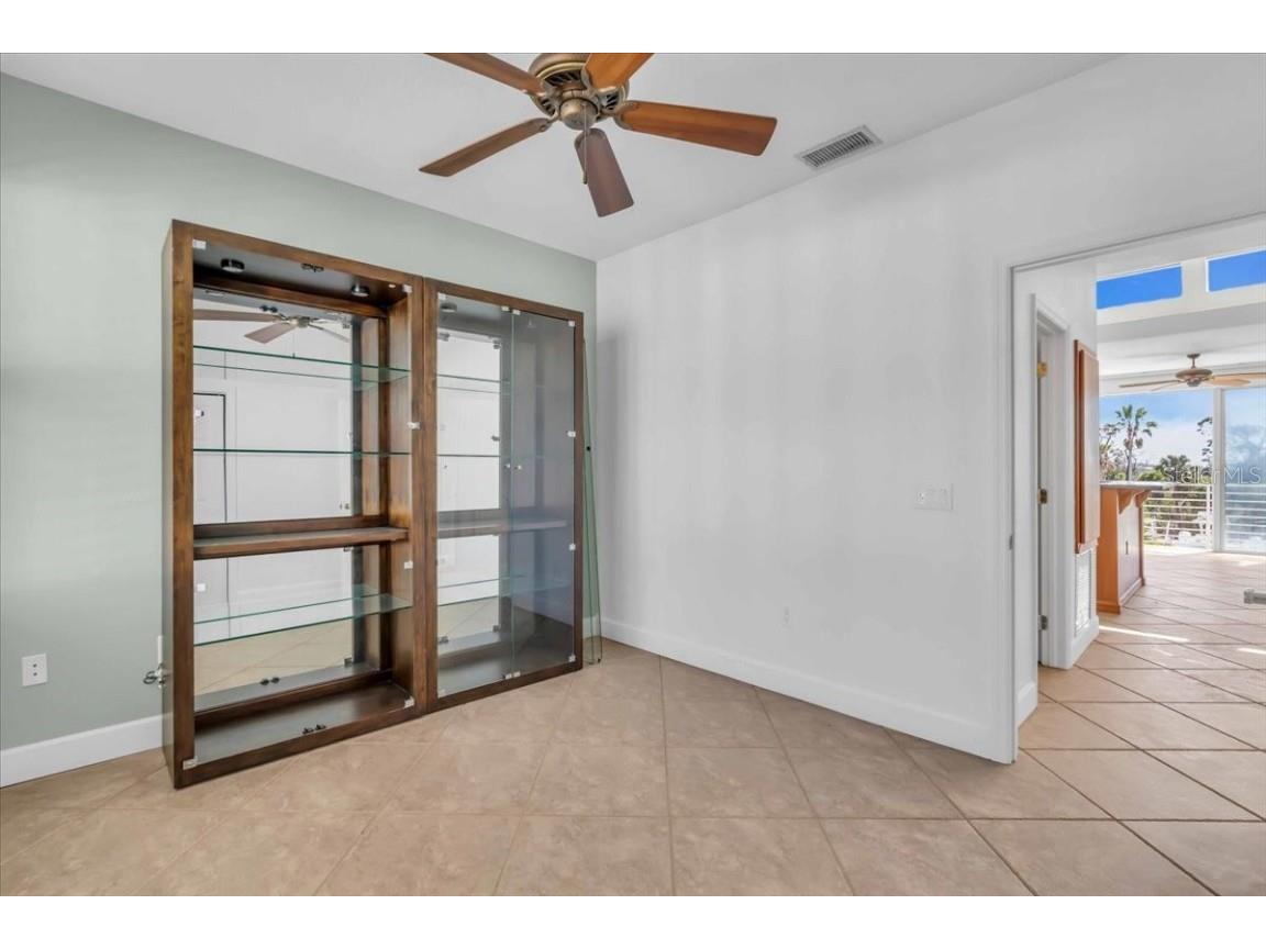 8230 Harborside Circle Englewood FL 34224 N6136944 image28