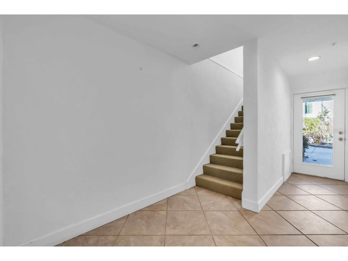 8230 Harborside Circle Englewood FL 34224 N6136944 image3