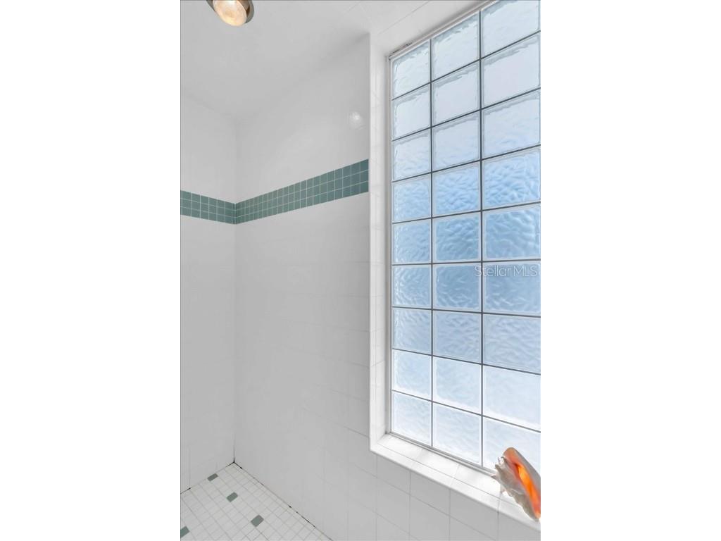 8230 Harborside Circle Englewood FL 34224 N6136944 image34