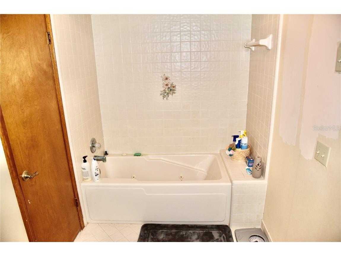 8230 Lenox Avenue Jacksonville FL 32221 OM714618 image15