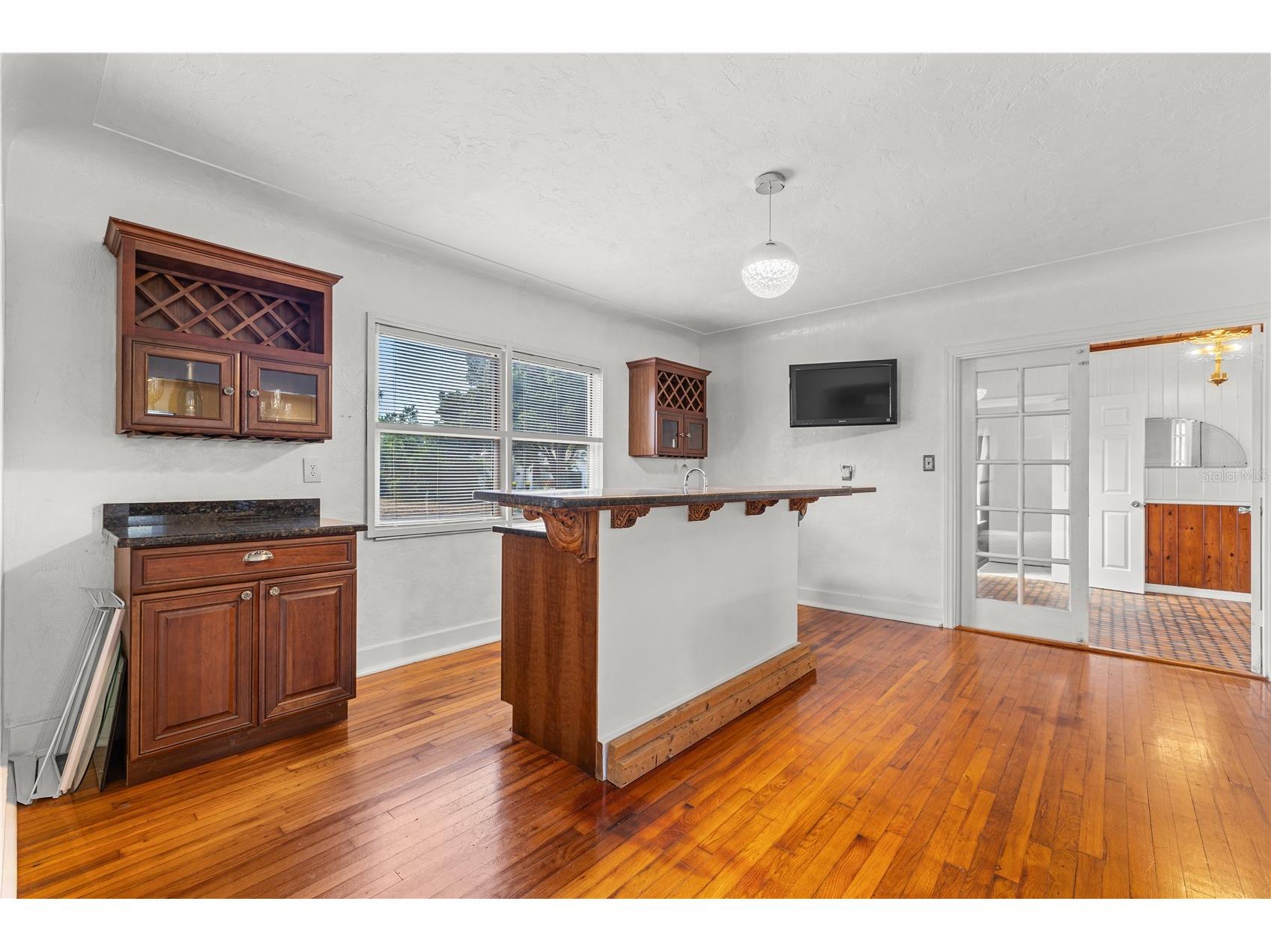 8231 36th Avenue N Saint Petersburg FL 33710 TB8443041 image13