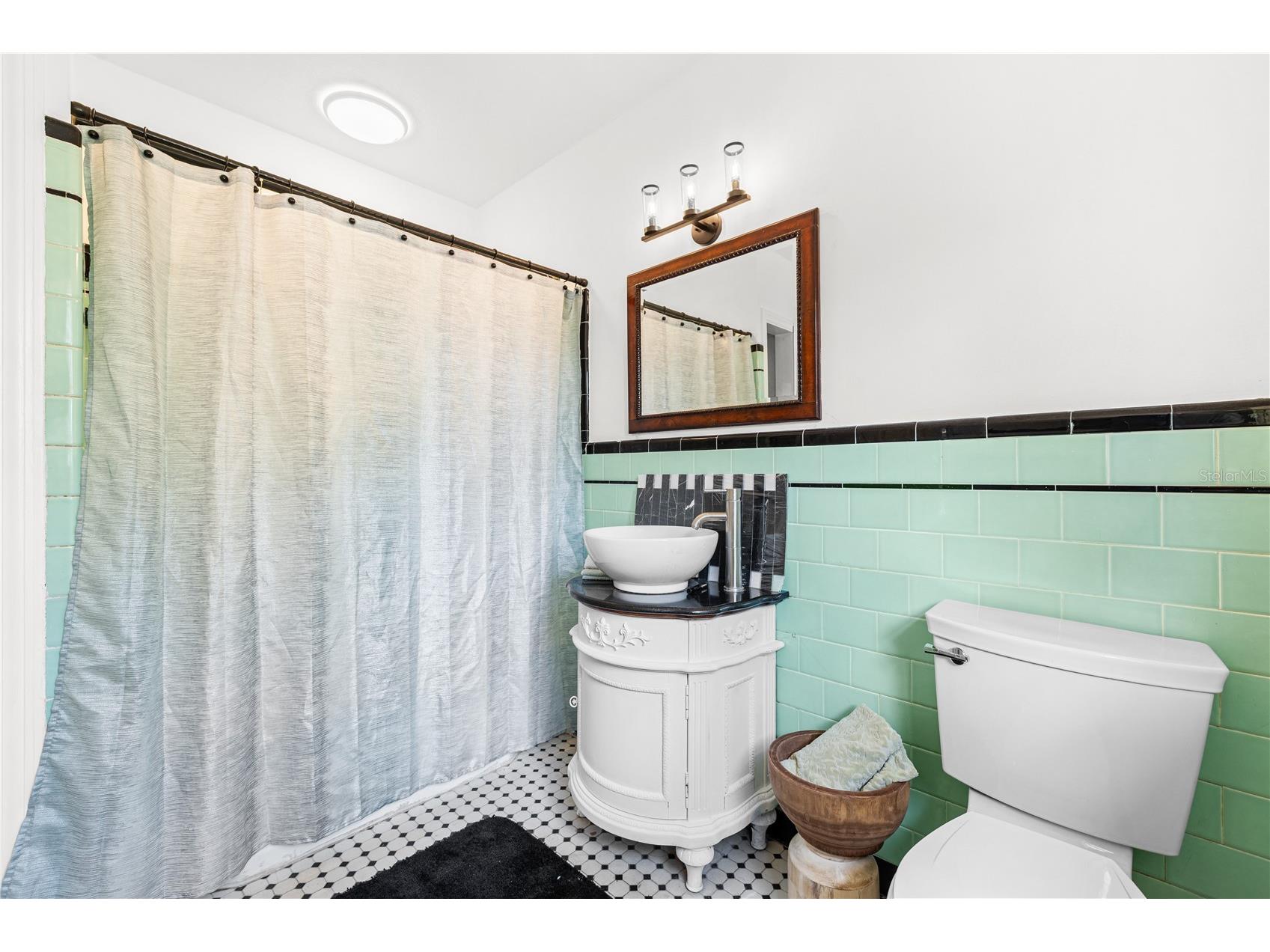 8231 36th Avenue N Saint Petersburg FL 33710 TB8443041 image27