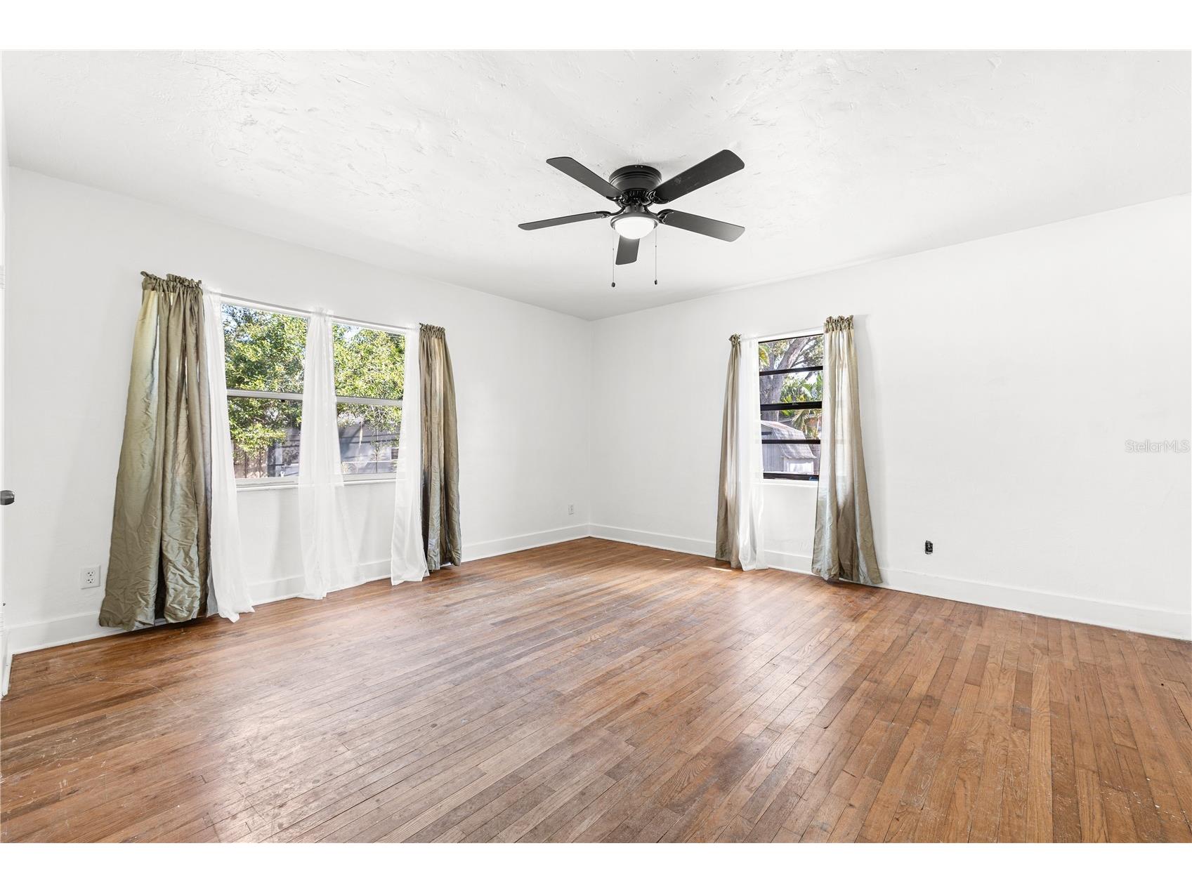 8231 36th Avenue N Saint Petersburg FL 33710 TB8443041 image29