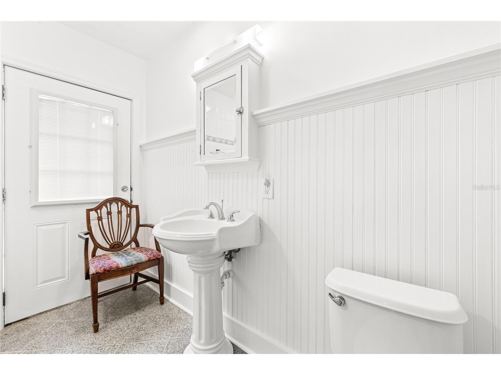 8231 36th Avenue N Saint Petersburg FL 33710 TB8443041 image32