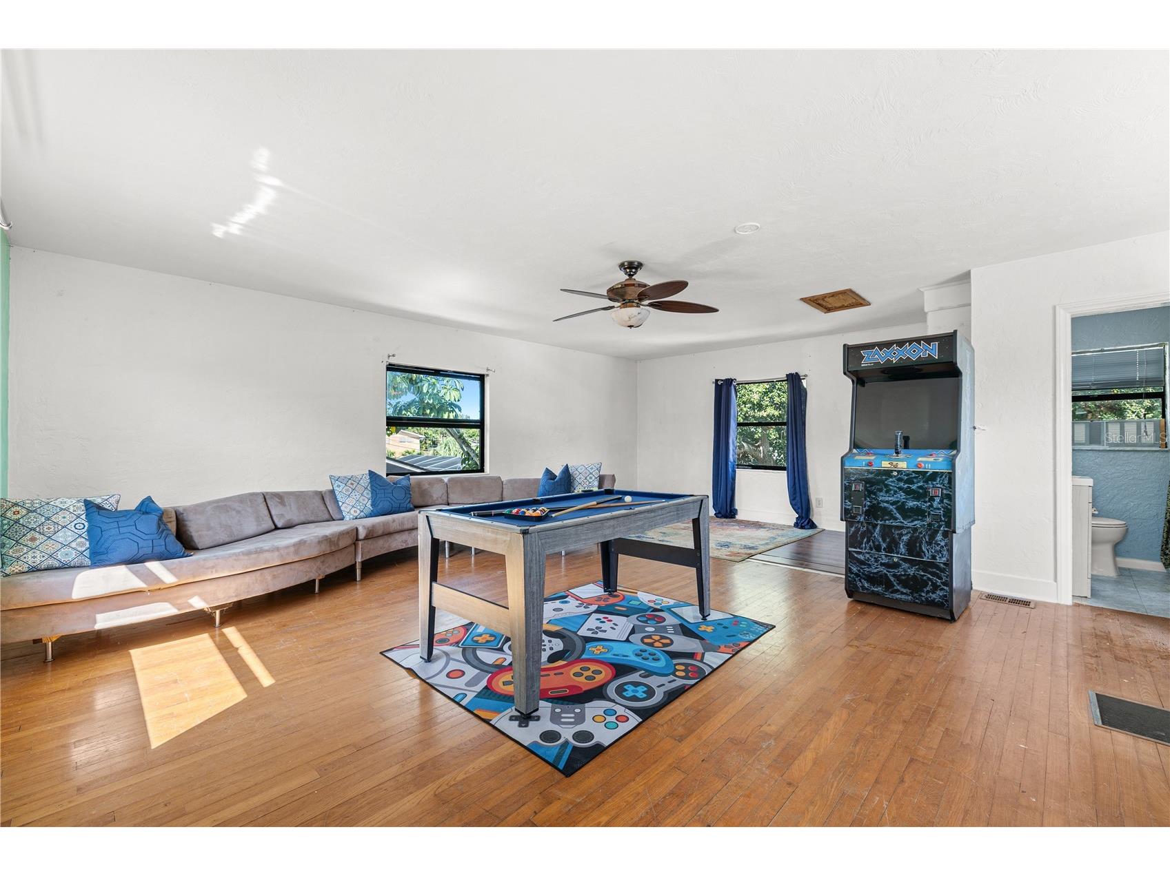 8231 36th Avenue N Saint Petersburg FL 33710 TB8443041 image36