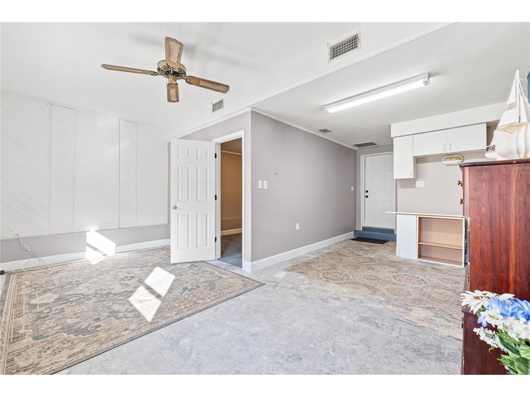 8231 36th Avenue N Saint Petersburg FL 33710 TB8443041 image40