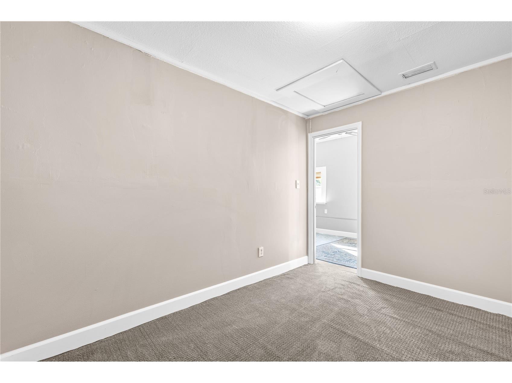 8231 36th Avenue N Saint Petersburg FL 33710 TB8443041 image43