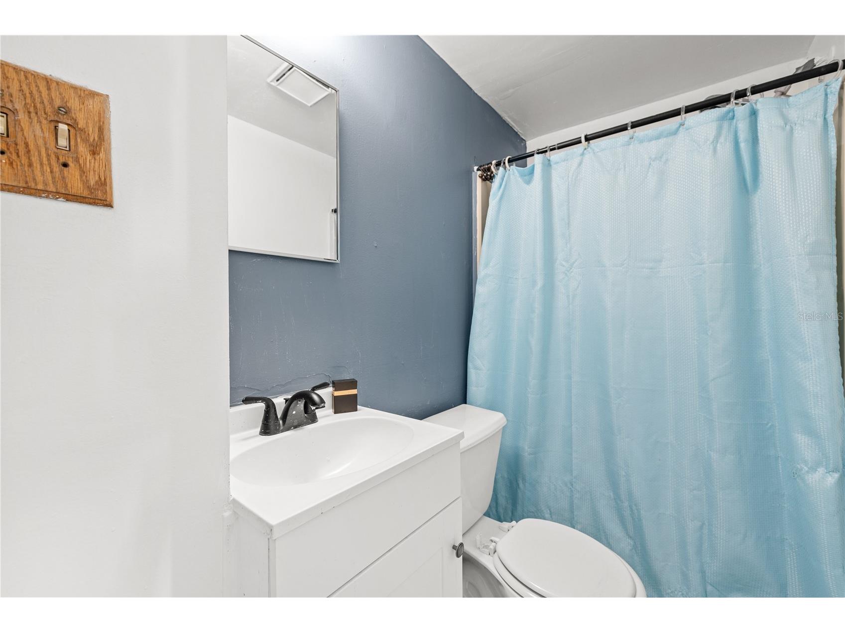 8231 36th Avenue N Saint Petersburg FL 33710 TB8443041 image46