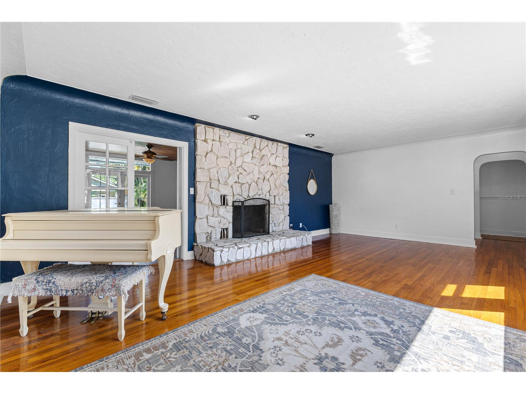 8231 36th Avenue N Saint Petersburg FL 33710 TB8443041 image5