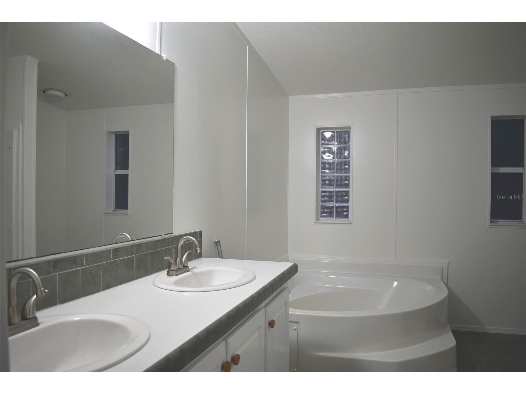 8231 NE 111th Street Bronson FL 32621 GC539825 image10