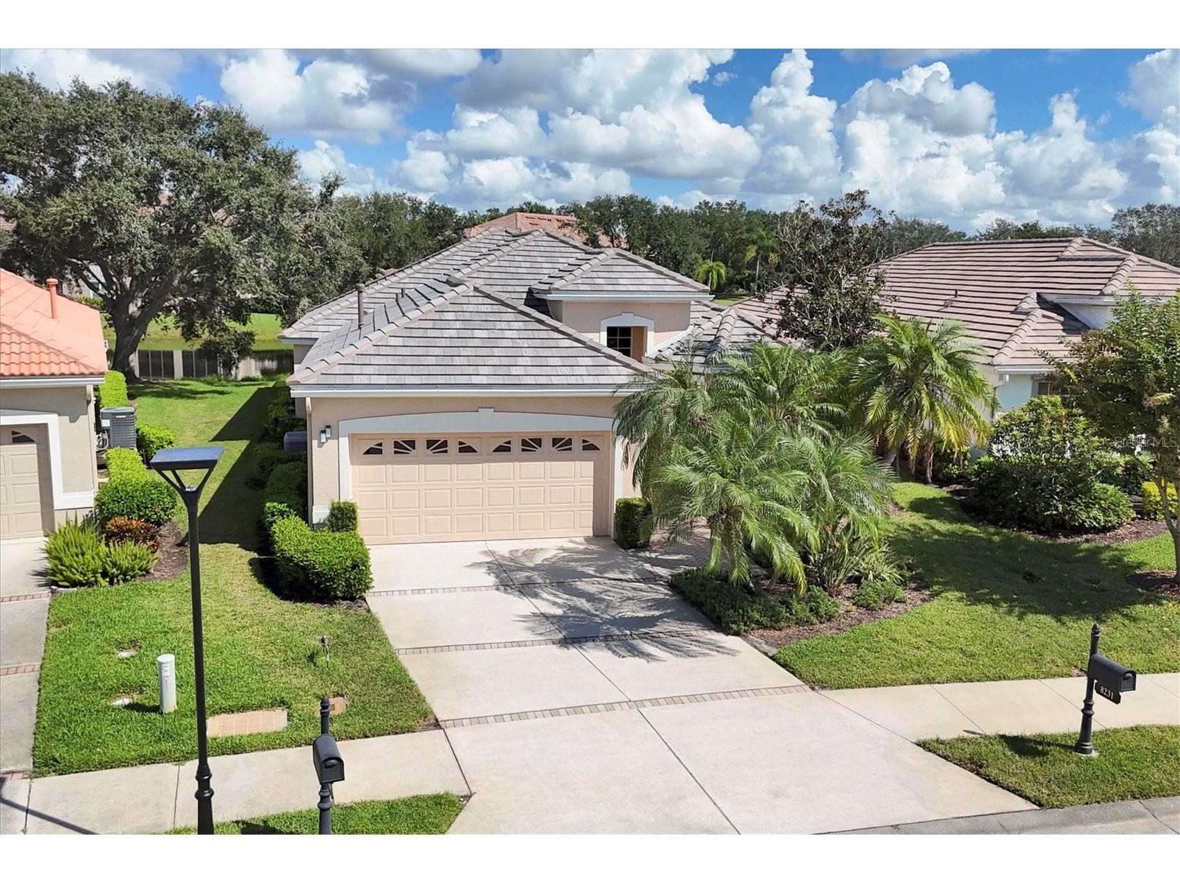 8231 Nice Way Sarasota FL 34238 A4669457 image1