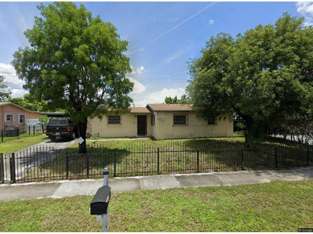 8231 NW 171st Hialeah FL 33015 T3485082 image1