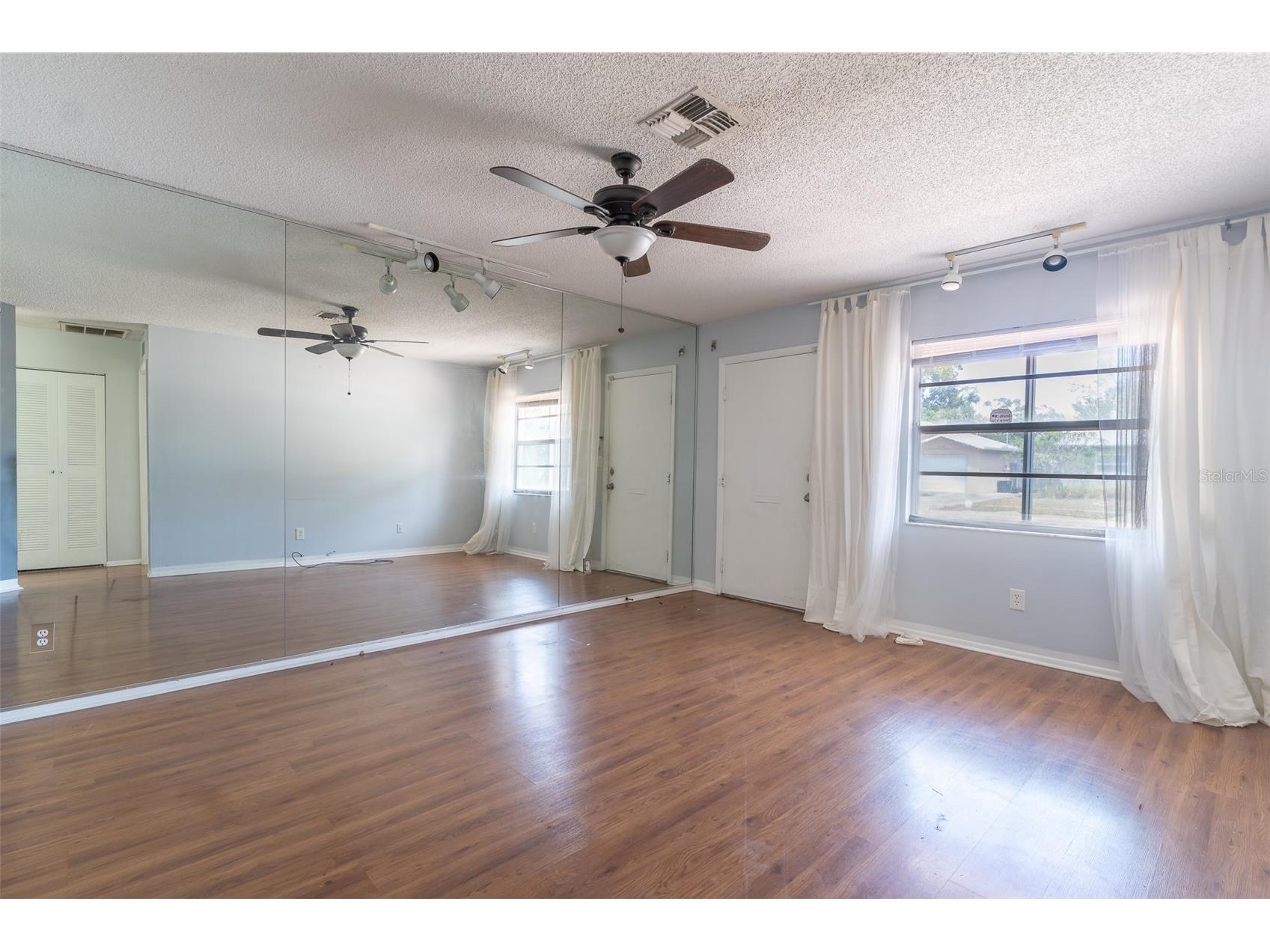 8232 43rd Way N Pinellas Park FL 33781 TB8505730 image5