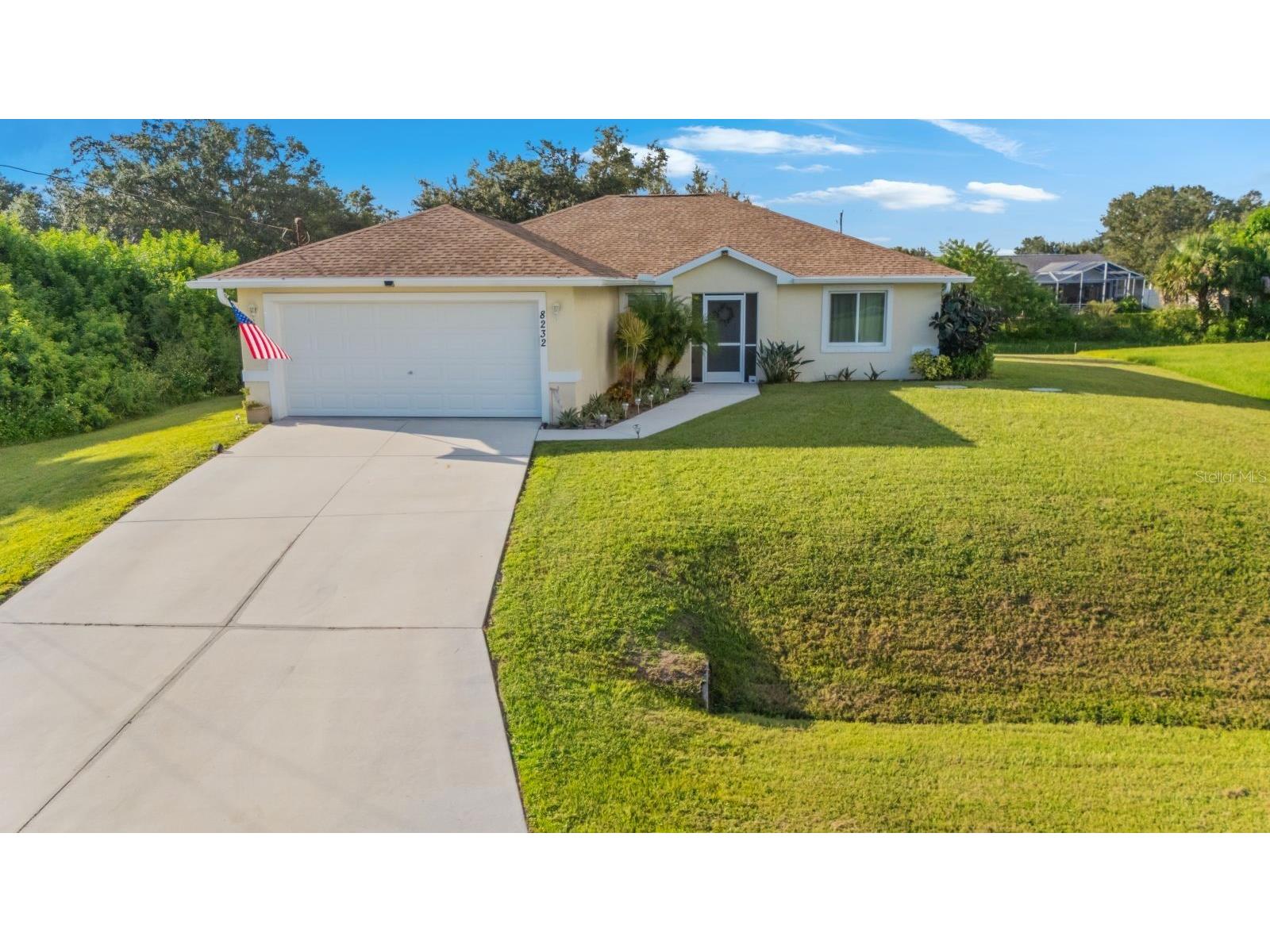 8232 Wawana Road North Port FL 34287 C7514814 image1