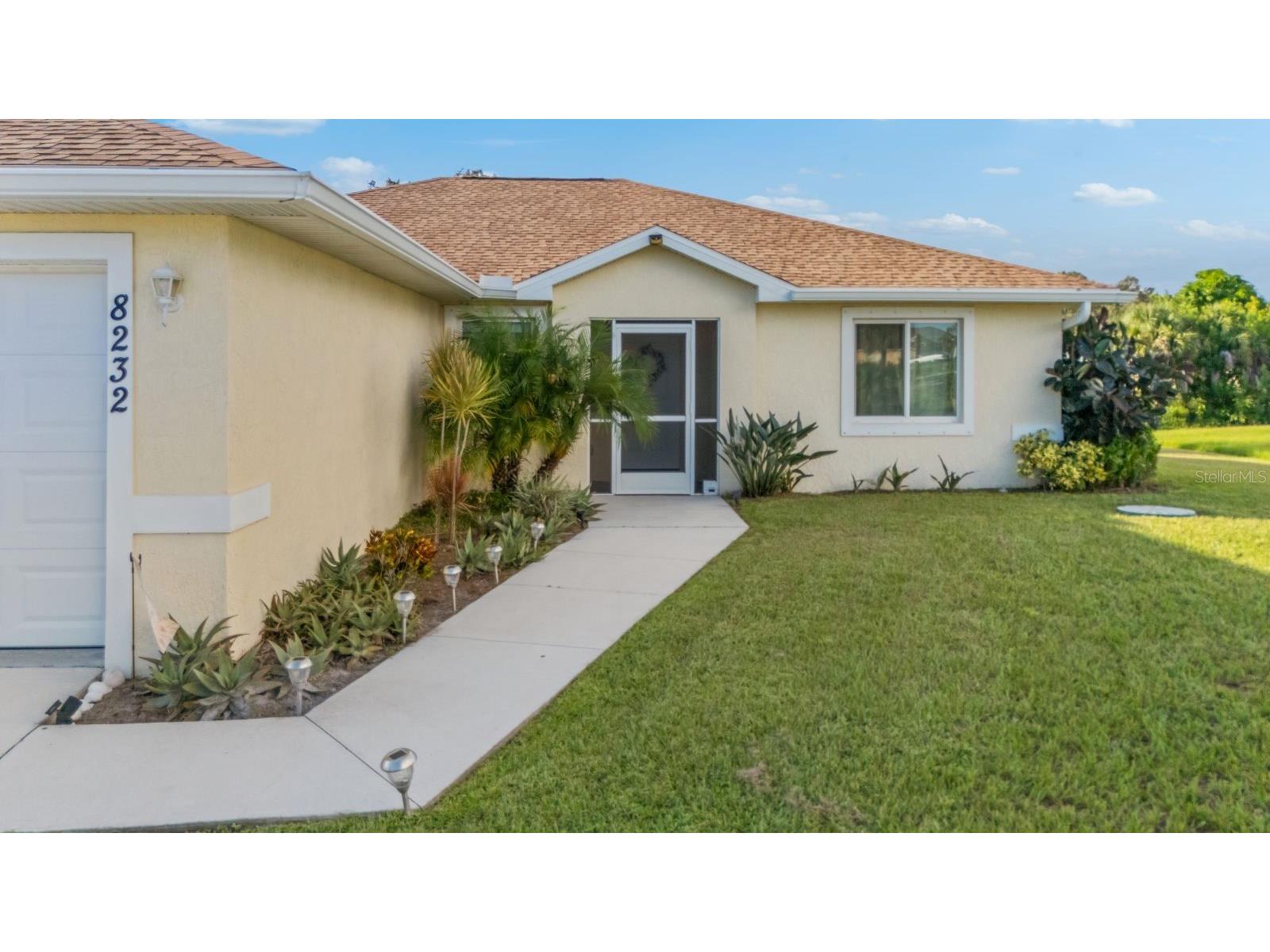 8232 Wawana Road North Port FL 34287 C7514814 image2