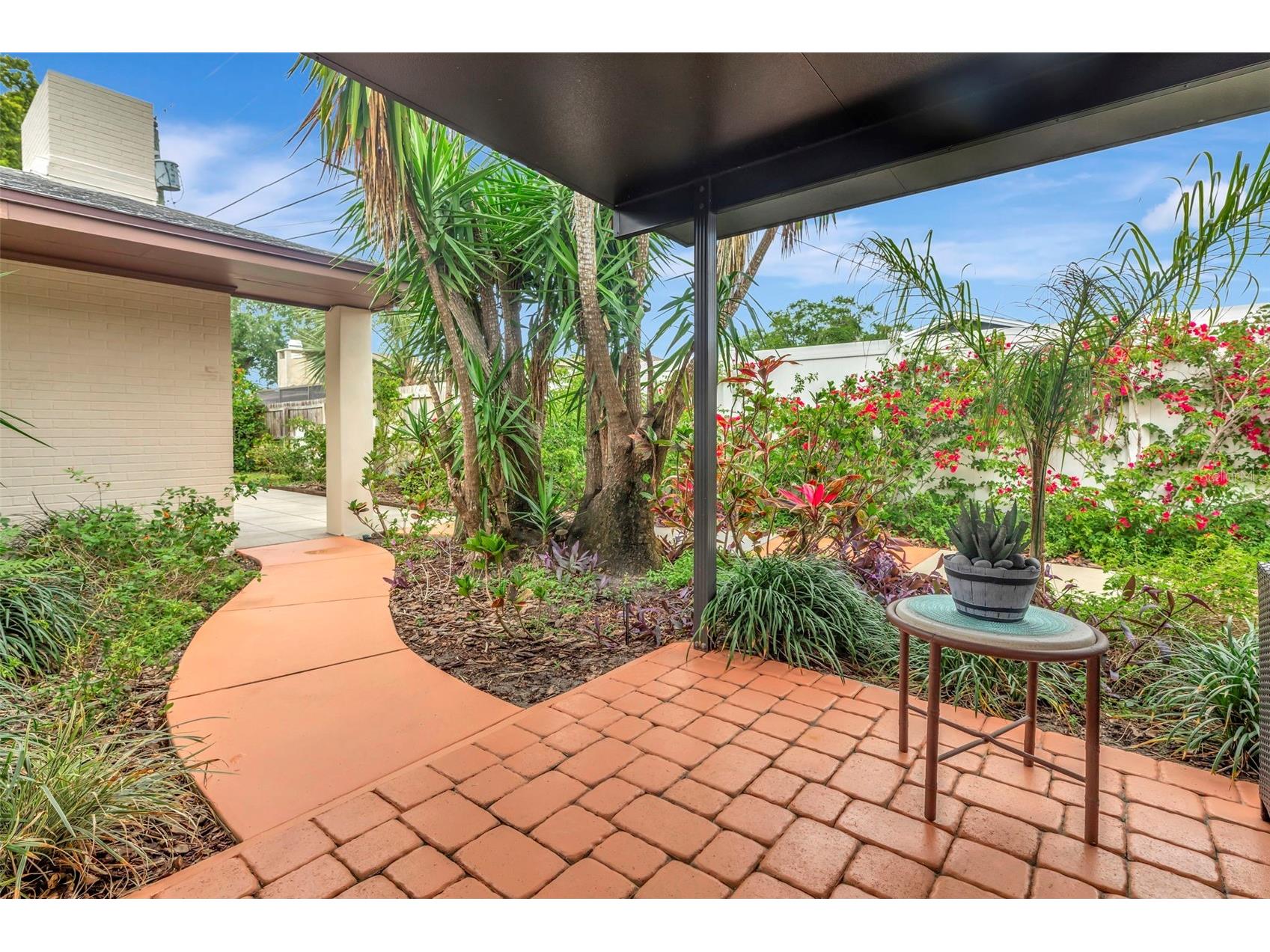 8233 Forest Circle Seminole FL 33776 TB8494962 image14