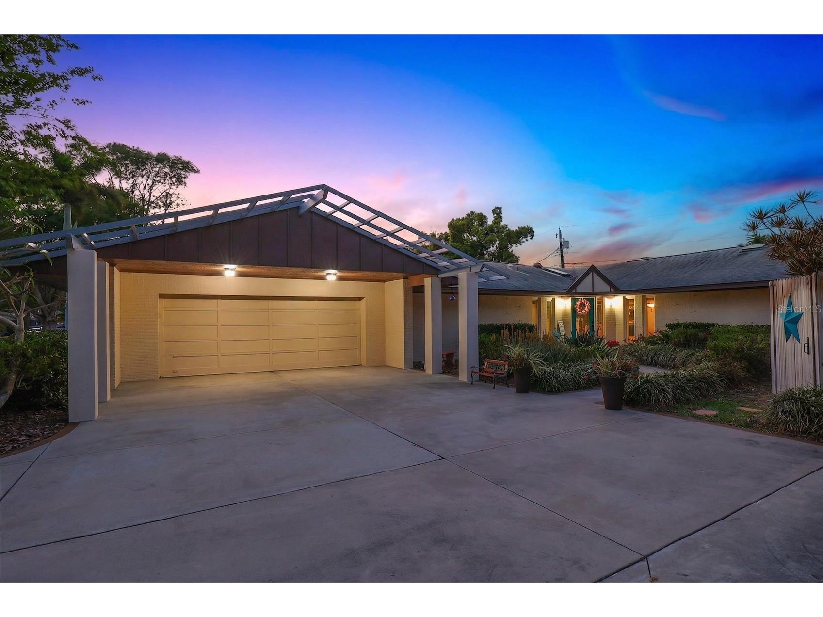 8233 Forest Circle Seminole FL 33776 TB8494962 image4