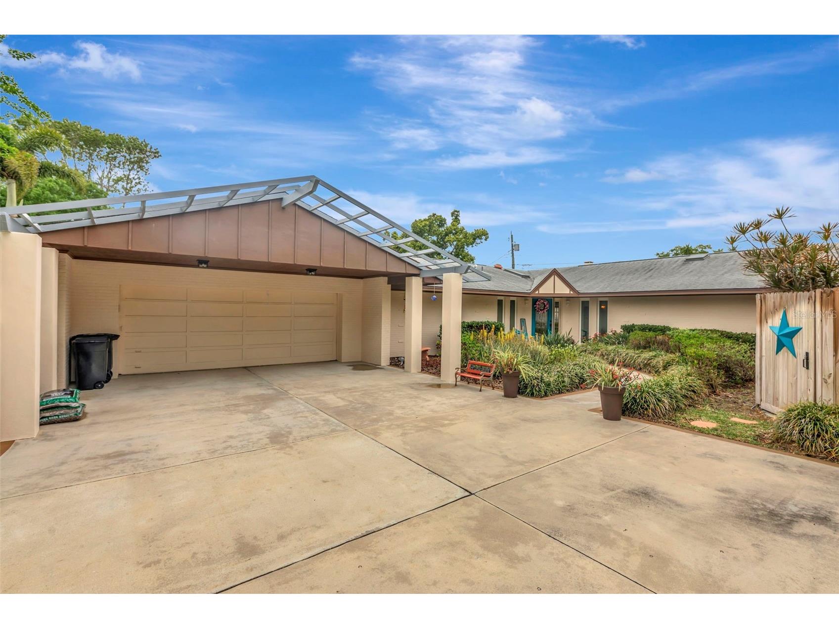 8233 Forest Circle Seminole FL 33776 TB8494962 image53