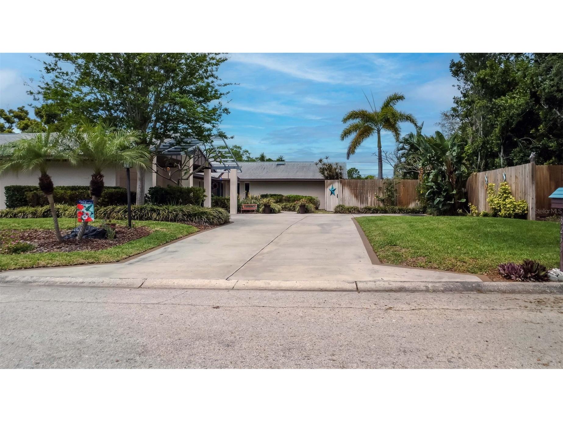 8233 Forest Circle Seminole FL 33776 TB8494962 image56