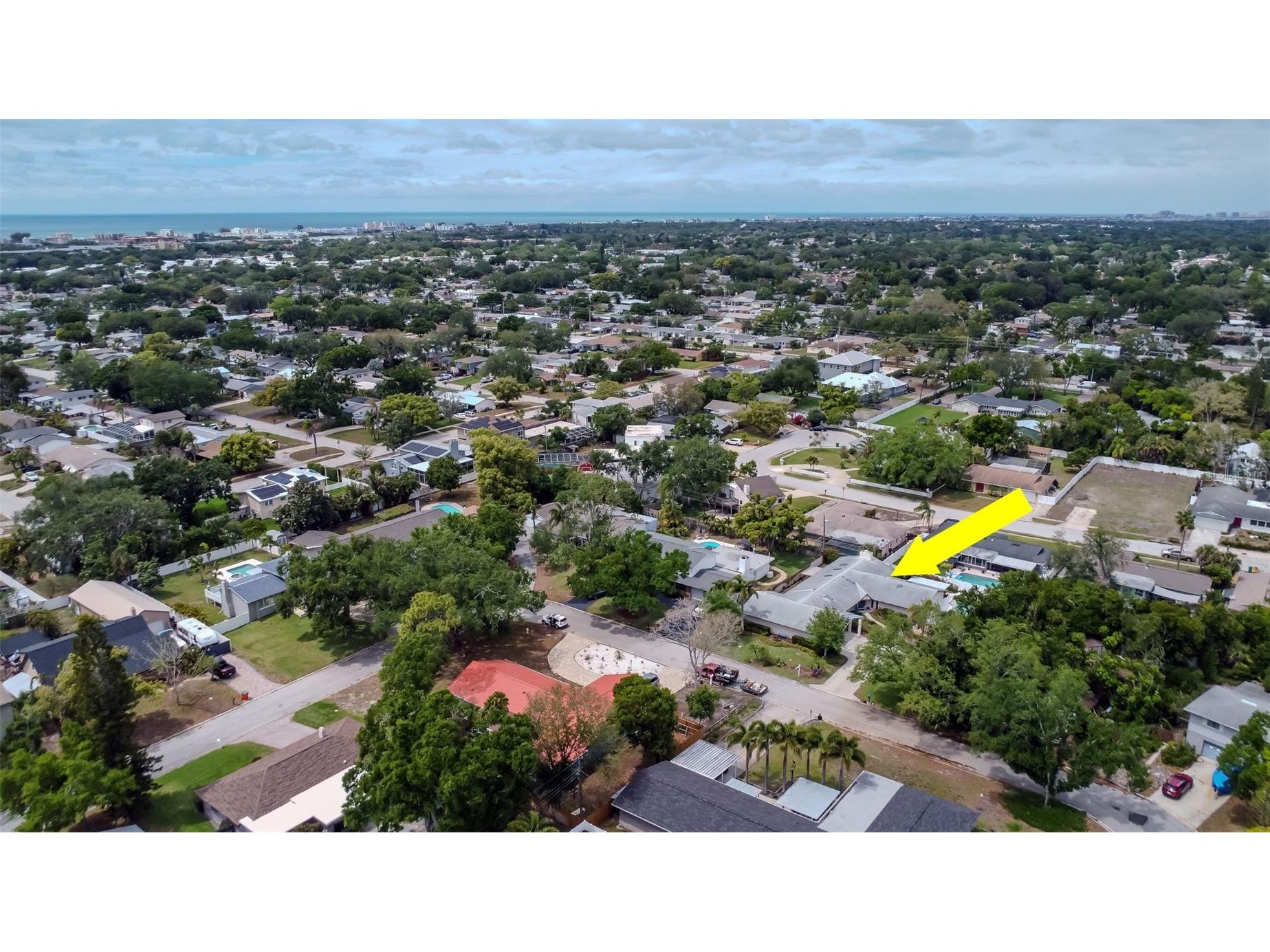 8233 Forest Circle Seminole FL 33776 TB8494962 image66