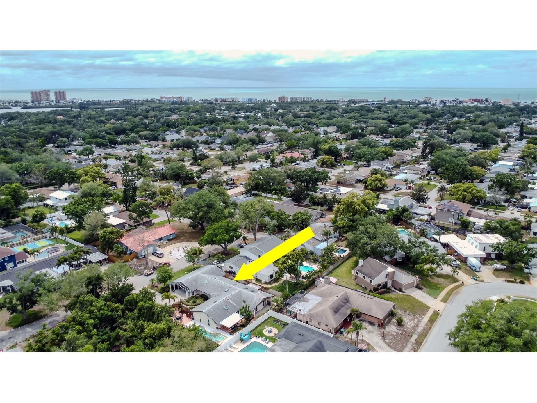 8233 Forest Circle Seminole FL 33776 TB8494962 image70